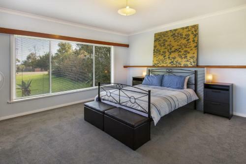 Windsong - Pet Friendly, Wifi And Close To Water