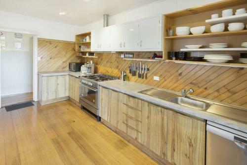 Windsong - Pet Friendly, Wifi And Close To Water