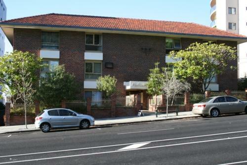 M106 Holiday Apartment In The City