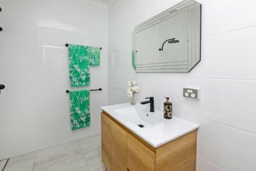 Apartamento Stunning Newly Renovated 2br Walk Everywhere Pool