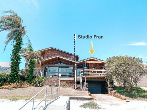 Apartamento Studio Fran - Port Macquarie Canals With Jetty