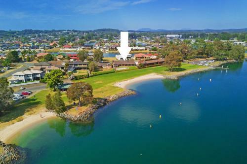 5 Riverpark Road, Port Macquarie Nsw 2444