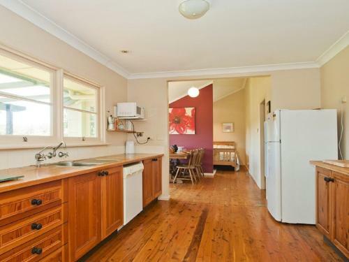 Riverbend - 5 Acres Only 9km To Village