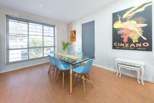 Chic East Sydney Pad