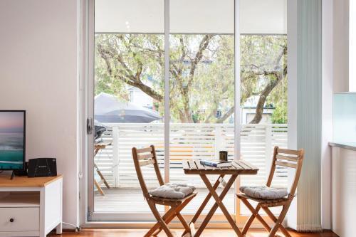 Tasteful Apartment With Balcony In Cammeray