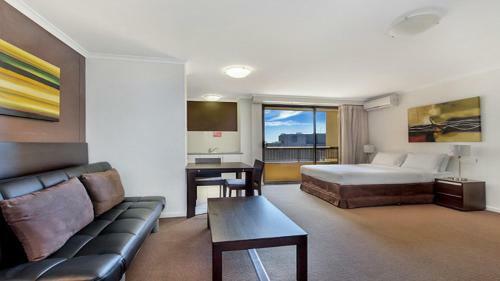 Apartamento In The City Studio At College St