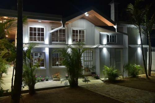 Tea Hills Bungalow