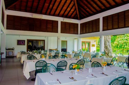 Tamarind Tree Hotel