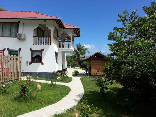 Bed & Breakfast Zanboza Guesthouse Self Catering
