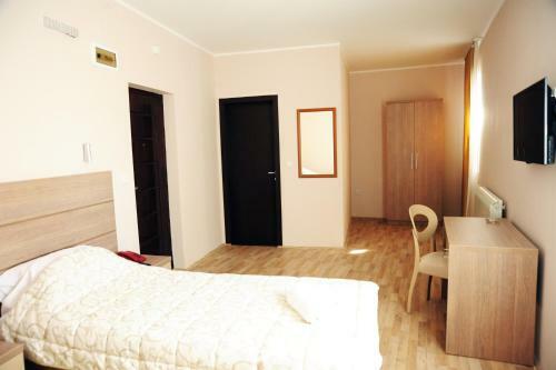 Hostal Garni Hotel Crystal Ice
