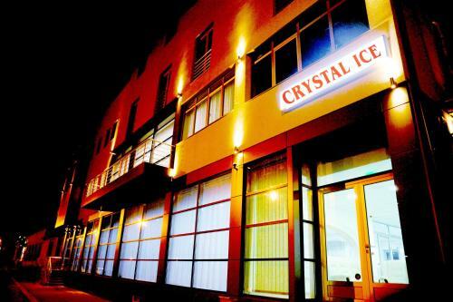 Hostal Garni Hotel Crystal Ice