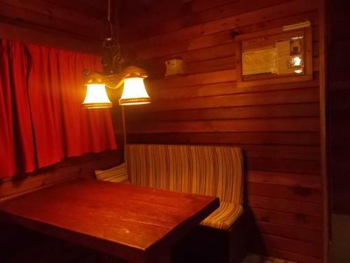 Retro 2 Bedroom Apartment