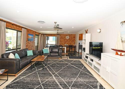 Urangan Harbour Bungalow