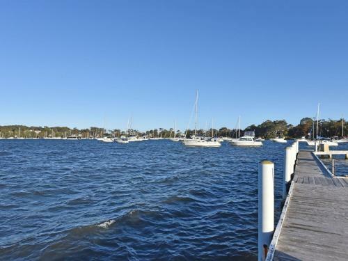 Wangi Waterfront Delight 4br Waterfront Reserve Home