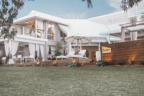 Barellen Beach House