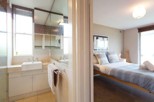 Apartamento Riverside Arthouse