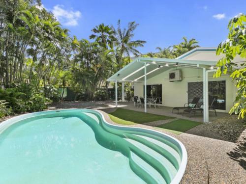 Seanna - Palm Cove