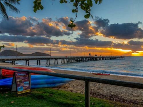 Beach Retreat - Palm Cove