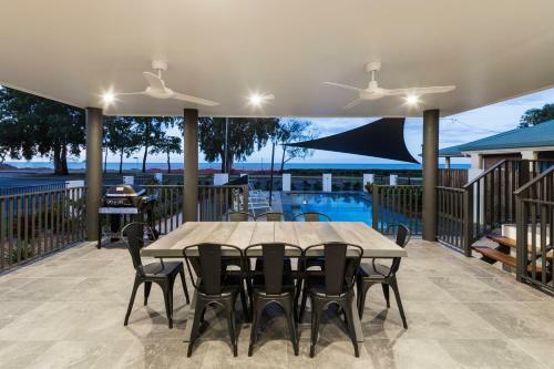 Beachside Bliss In Clifton Beach