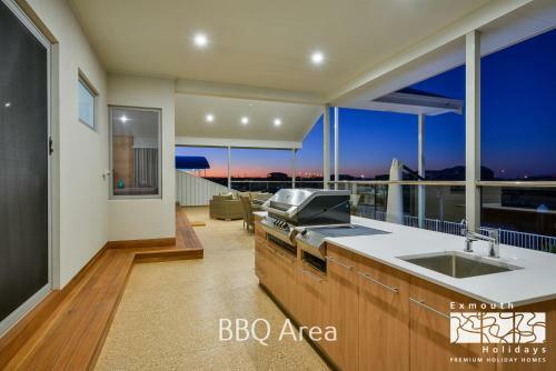 27 Kestrel Place - With Pool And Jetty