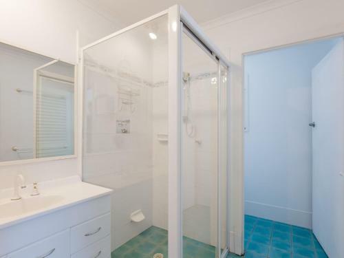 Blue Waters 7 Cook St Pet Friendly And Water Views