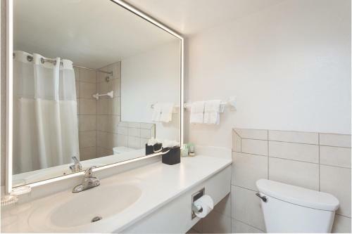 Hotel Sirata Beach Resort