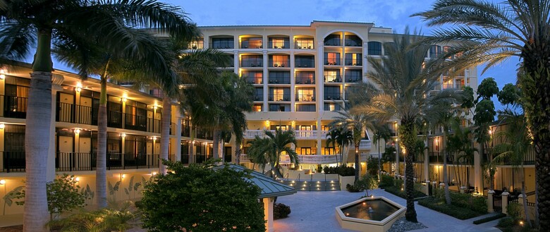 Hotel Sirata Beach Resort