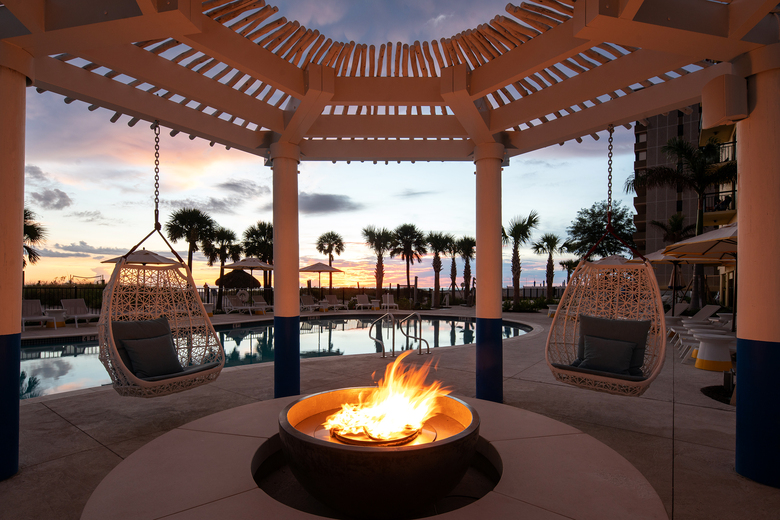 Hotel Sirata Beach Resort