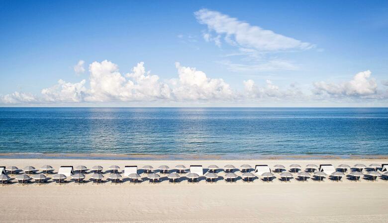 Hotel Sirata Beach Resort