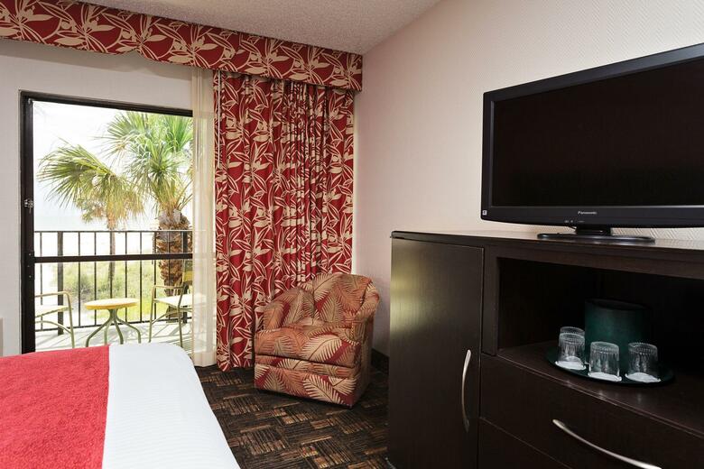 Hotel Sirata Beach Resort