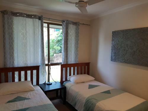 13 Coora Court - Sleeps 6, Pool, Air Con, Pets