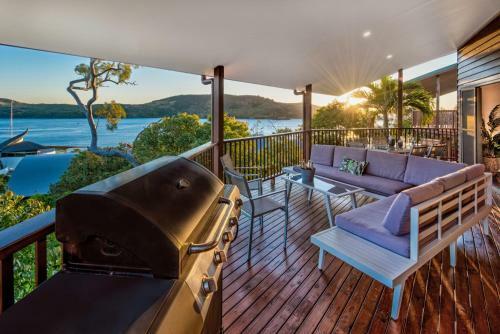 Casuarina 18 Ocean View House Central Location Bbq Golf Buggy