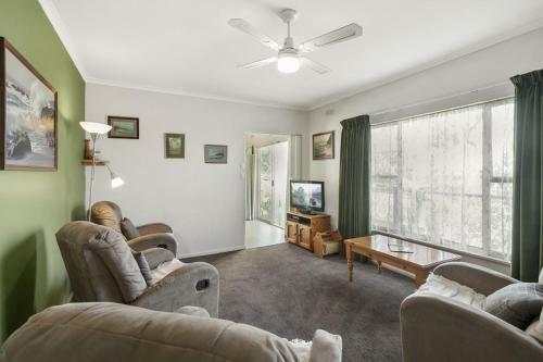 Coffey Court Cottage 2