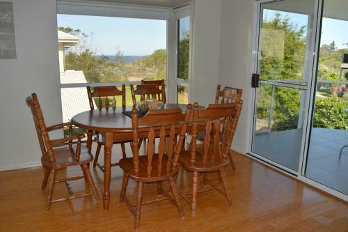 Villa Beachaway Fuller Street 11a & 11b