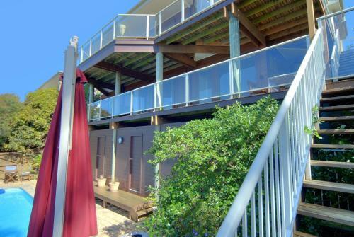 Bedarra, Mollymook Beach