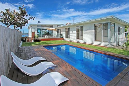 Mitchell 220 - Bannisters Beach House