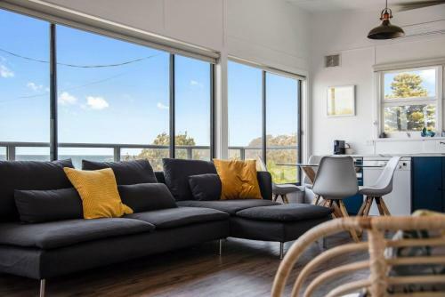 Mitchell Pde 31 Mollymook