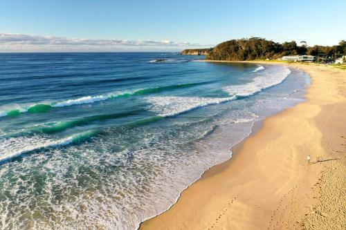 Beachfront Location - 28 Mitchell Pde