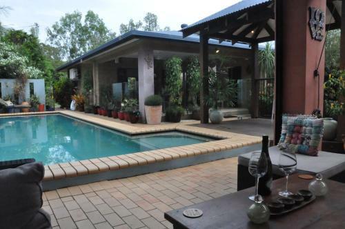 Stunning Magnetic Island Home,private, Large Pool,adults Only