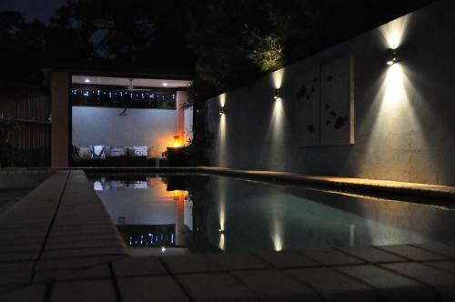 Stunning Magnetic Island Home,private, Large Pool,adults Only