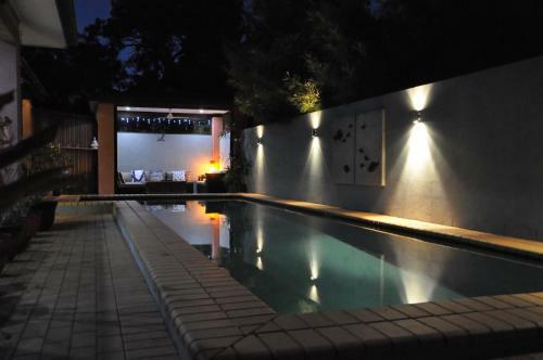 Stunning Magnetic Island Home,private, Large Pool,adults Only