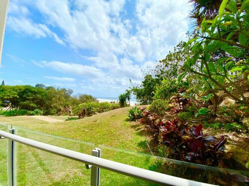 Direct Beach Access ? 3 Bed Apart - Cabarita Beach