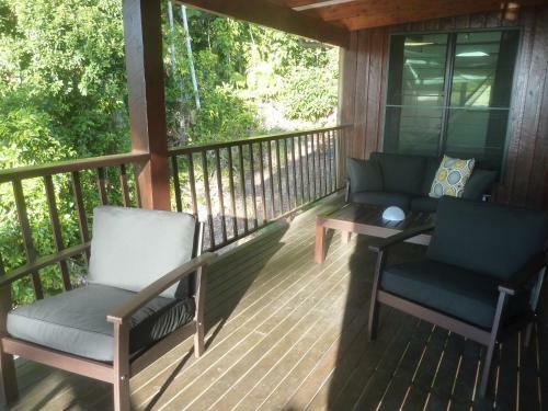 Daintree Holiday Homes - Yurara