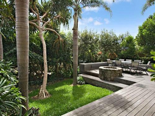 Spacious With Surf Views, Sunshine Beach