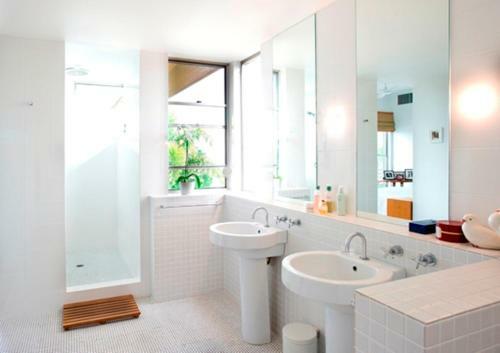 Spacious With Surf Views, Sunshine Beach