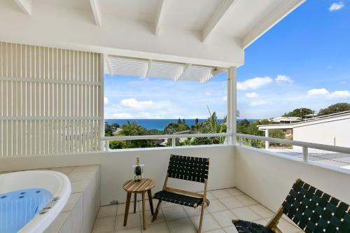 Silver, Sunrise Beach