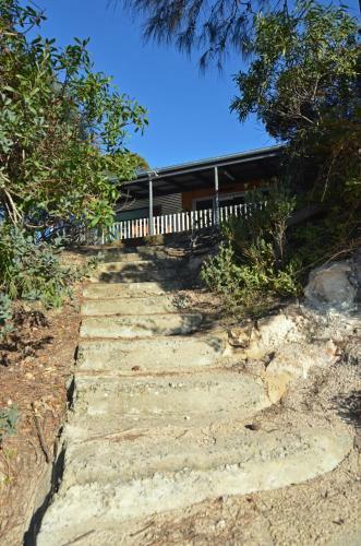 Cdc-625 Beach House Incl.rear 2br Studio