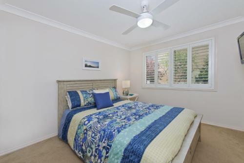 Seascape - An Enticing Lakeside Escape