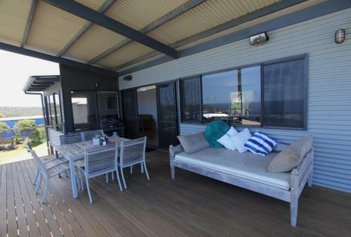 Grace Hill - Magnificent Ocean Views