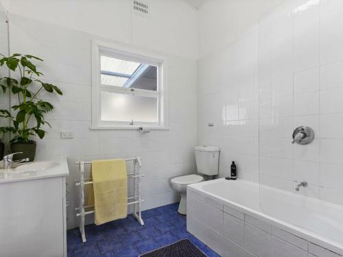 Between 2 Beaches - Comfortable Private Sanctuary